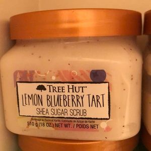 Lemon blueberry tart tree hut scrub